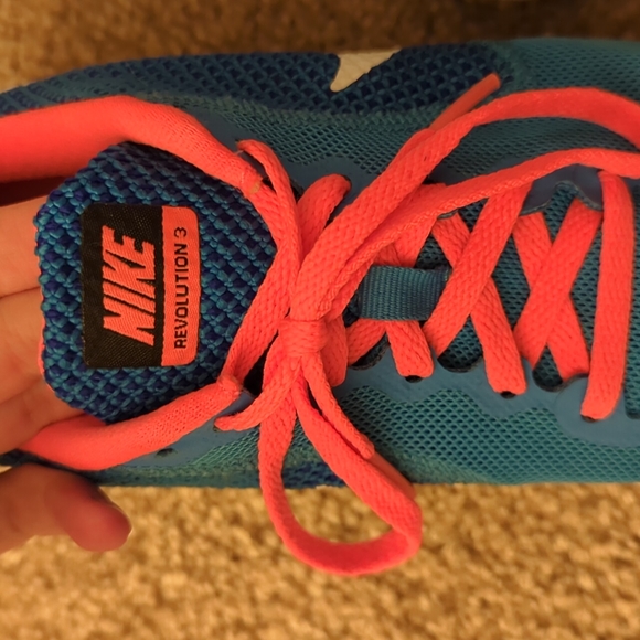 Nike Revolution 3 - Picture 3 of 4